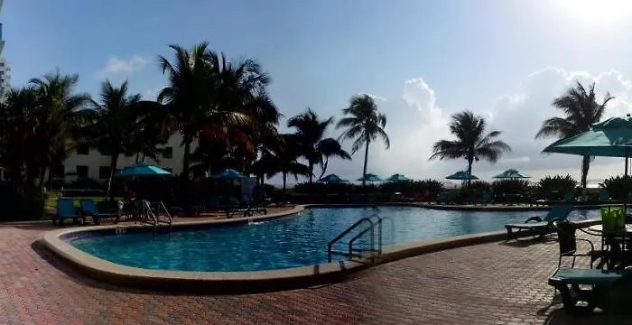 Lodge: Tides Apt On Hollywood Beach